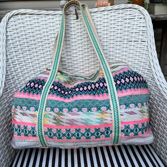 America & Beyond DAPHNE EMBELLISHED MULTI-COLORED HAND BEADED TOTE - Picture 4 of 14